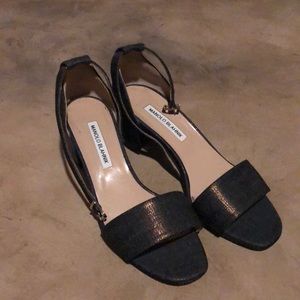 Manolo Blahnik Lauratomod Denim